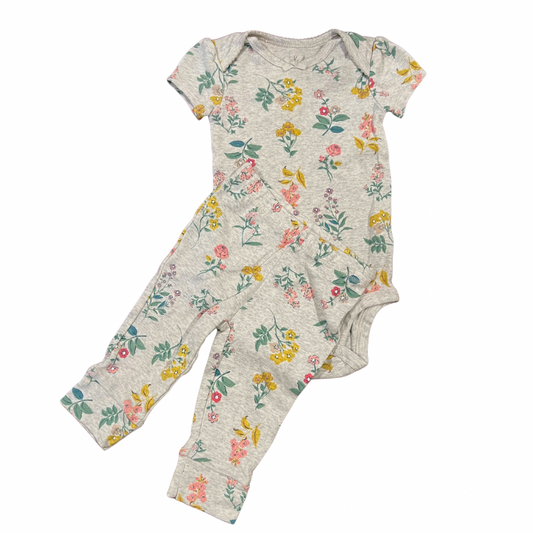 Little Planet Outfit 6M