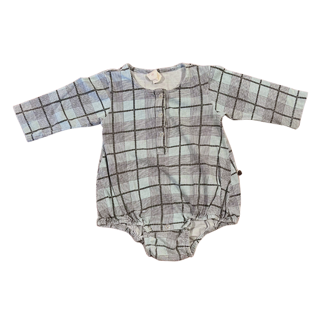 Kate Quinn Onesie 6-12M